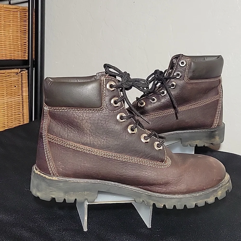 TIMBERLAND Boy's 5 Distressed Leather Boots